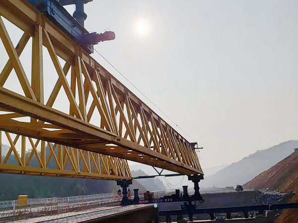 廣西賀州架橋機廠家 公路架橋機特性和功能