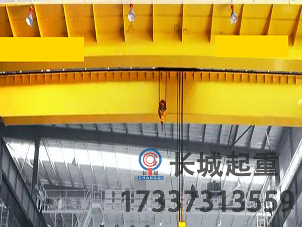 江蘇連云港防爆橋式起重機的防火花設計