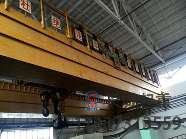 雙梁吊鉤橋式行車行吊的傳動與驅動技術